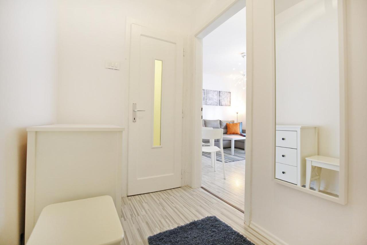 The Flat - Old Town - Center Apartman Zára Kültér fotó
