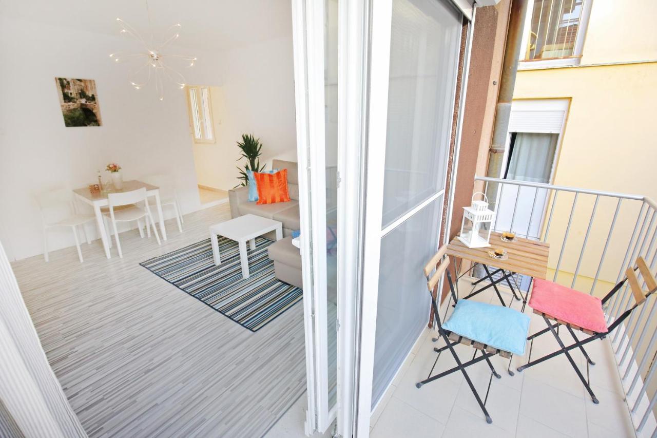 The Flat - Old Town - Center Apartman Zára Kültér fotó