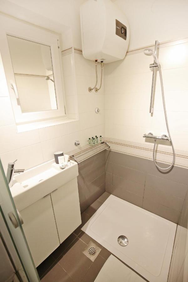 The Flat - Old Town - Center Apartman Zára Kültér fotó